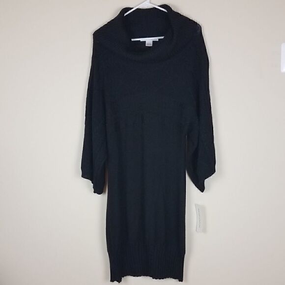Maggy London Dresses & Skirts - Maggy London Black Turtleneck Sweater Dress